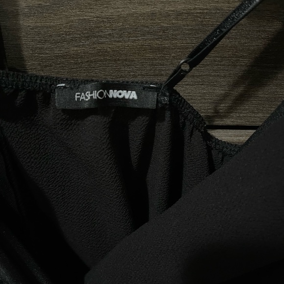 FashionNova Romper - Picture 6 of 6